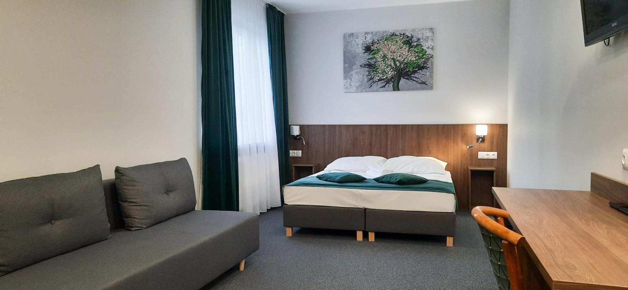 Baniocha Eurohotel المظهر الخارجي الصورة