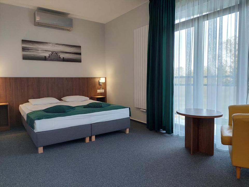 Baniocha Eurohotel المظهر الخارجي الصورة